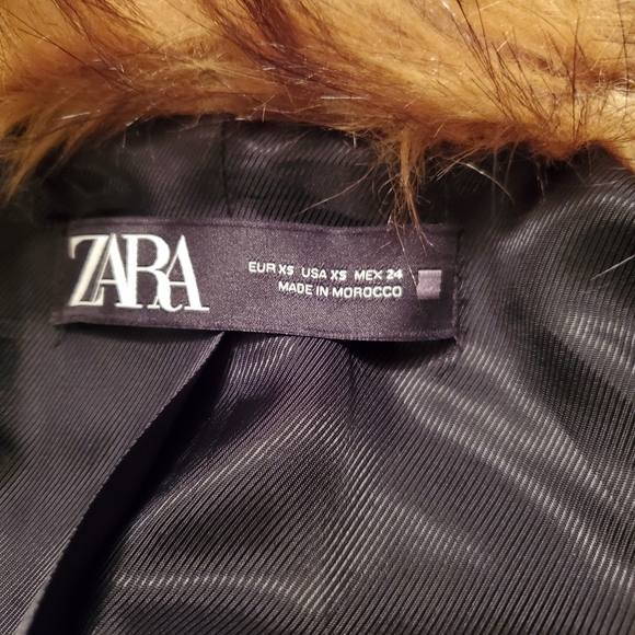 Zara Tan Coat with Removable Faux Fur Collar, XS - Picture 8 of 8